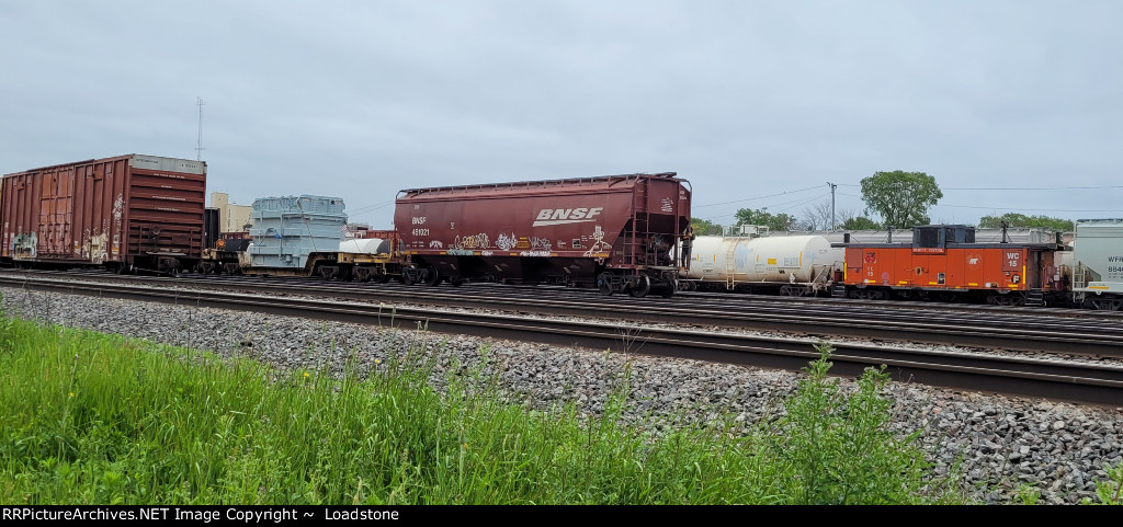 BNSF 451021 WC 15